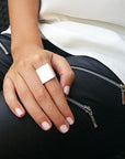 ADJUSTABLE WIDE SQUARE RING