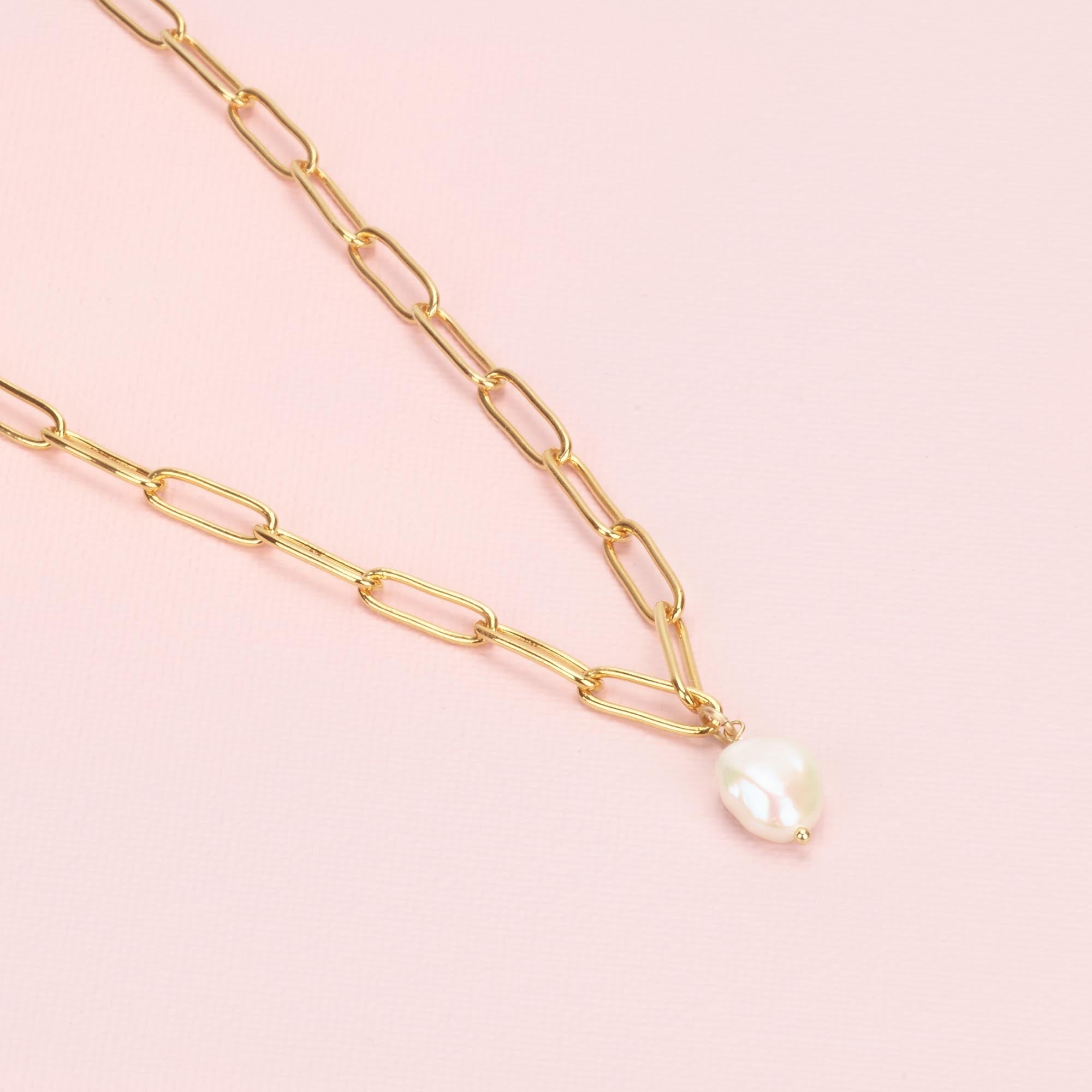 Chunky Gold Necklace with Pearl - HLcollection - Handmade Gold and Silver Jewelry