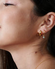 Delicate Teardrop Gold Earrings - HLcollection - Handmade Gold and Silver Jewelry