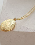 Gold Photo Locket Necklace - HLcollection - Handmade Gold and Silver Jewelry