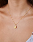 Gold Shell Pendant with Pearl Necklace - HLcollection - Handmade Gold and Silver Jewelry